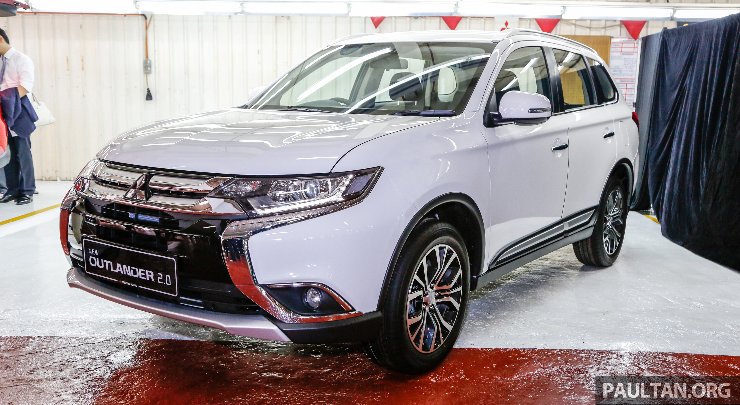 Mitsubishi Outlander 本地组装 2.0 4WD，售价RM140k。 2017
