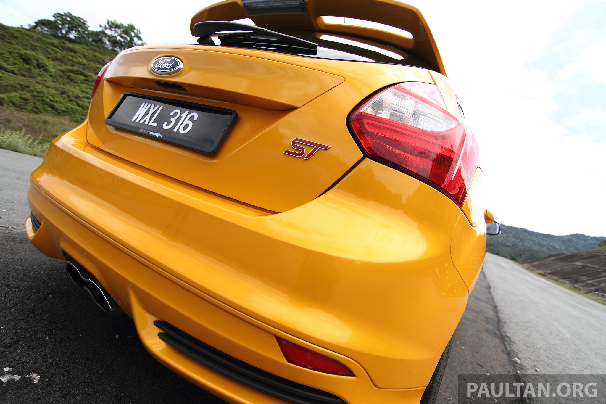 DRIVEN: Ford Focus ST – orange crush, anyone? Ford-Focus-ST-Driven+ 21 ...