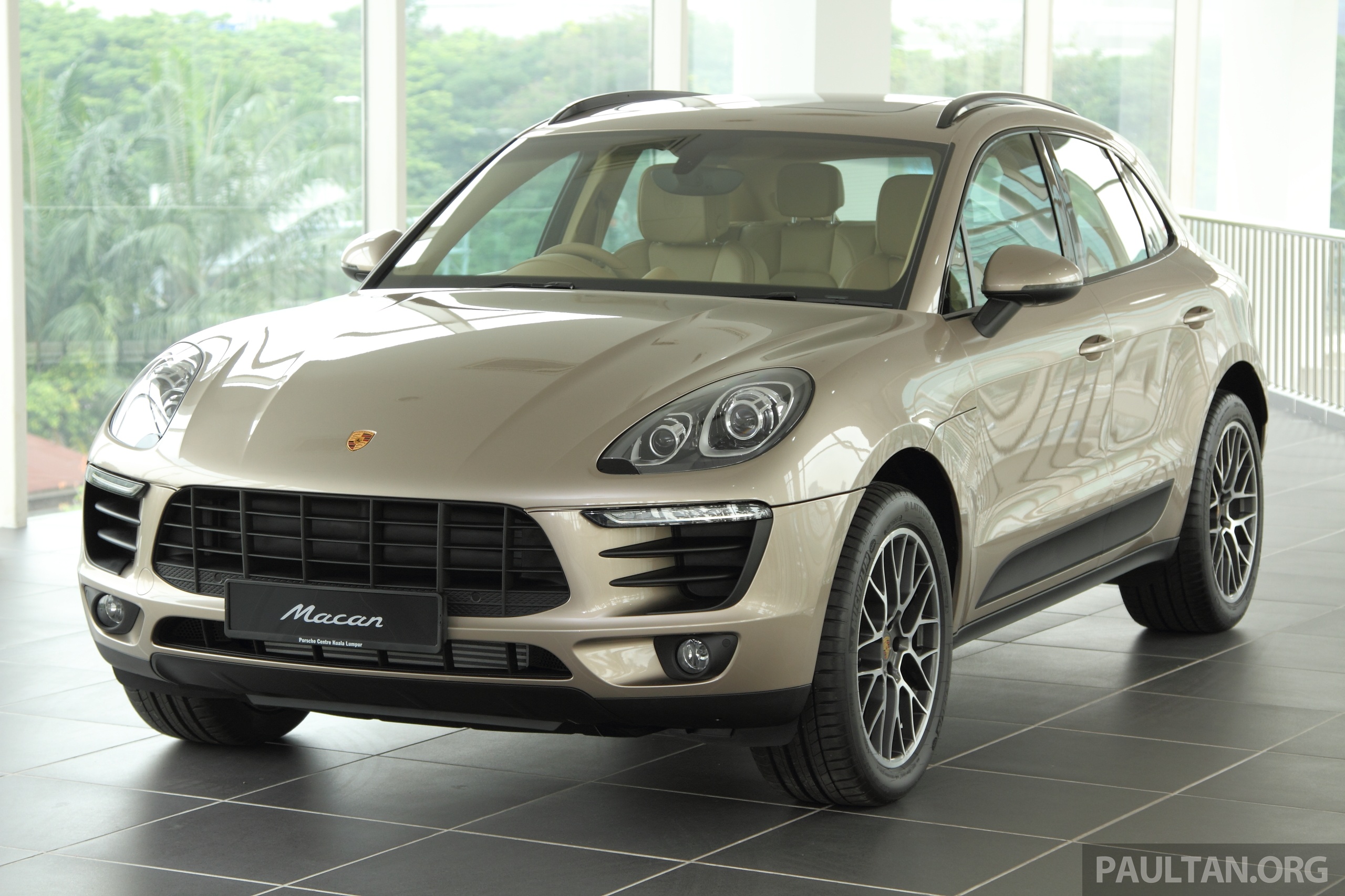 GALLERY: Porsche Macan in Malaysian showroom Porsche_Macan_Malaysia ...