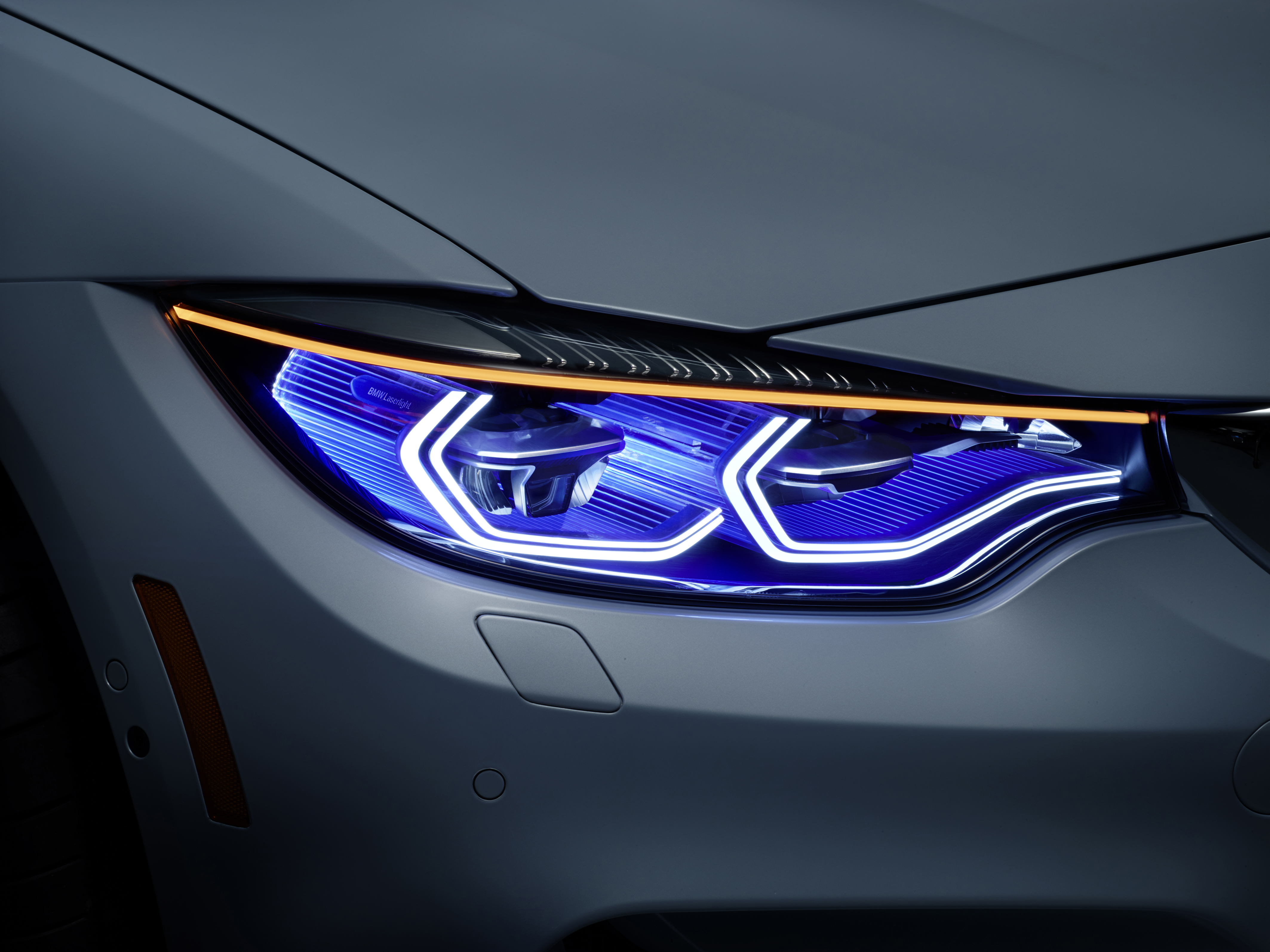 CES 2015 BMW M4 Concept Iconic Lights showcases laser and