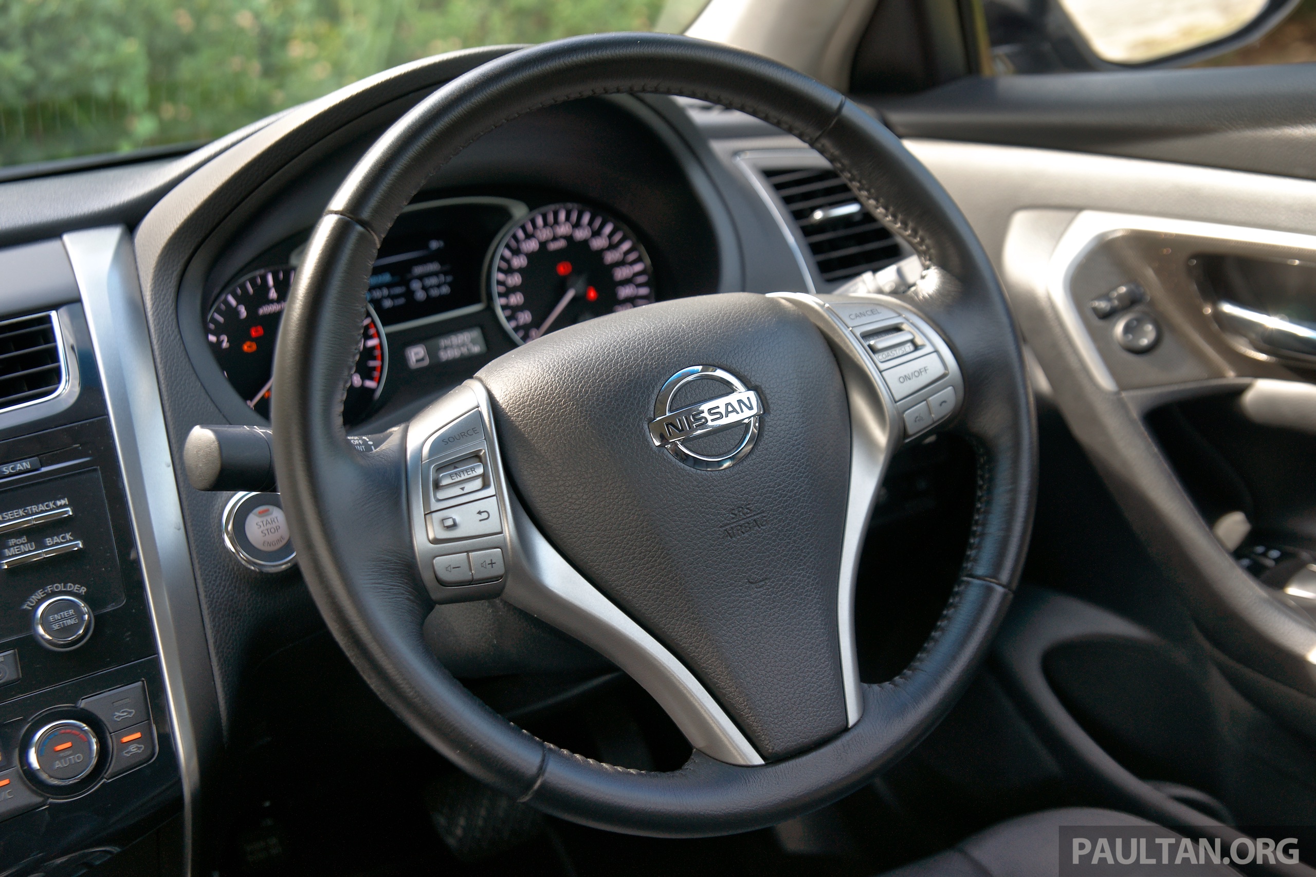 DRIVEN: Nissan Teana 2.0XL - mid-spec, top choice? Nissan Teana 2.0XL ...