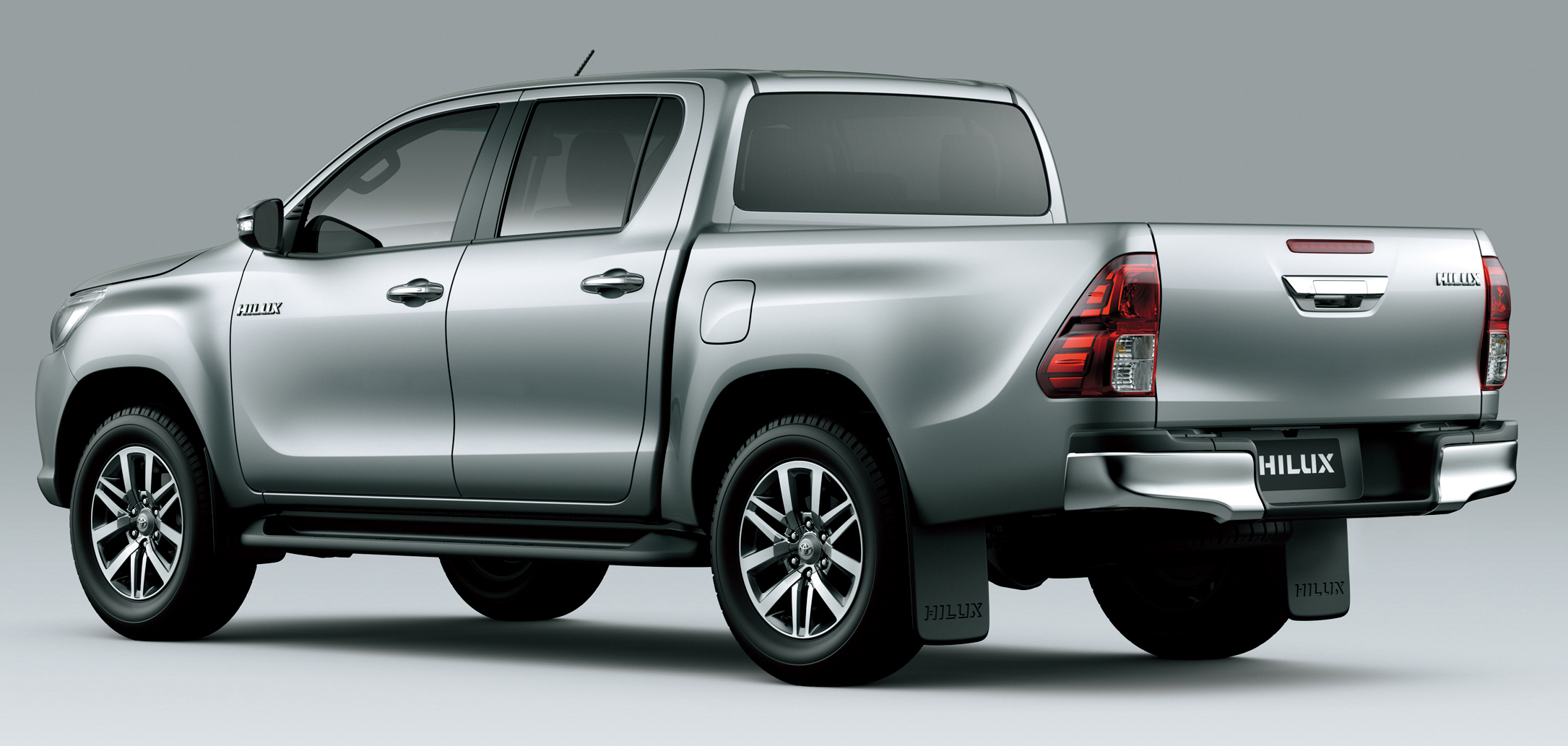2016 Toyota Hilux – eighth-gen officially unveiled Image 341631