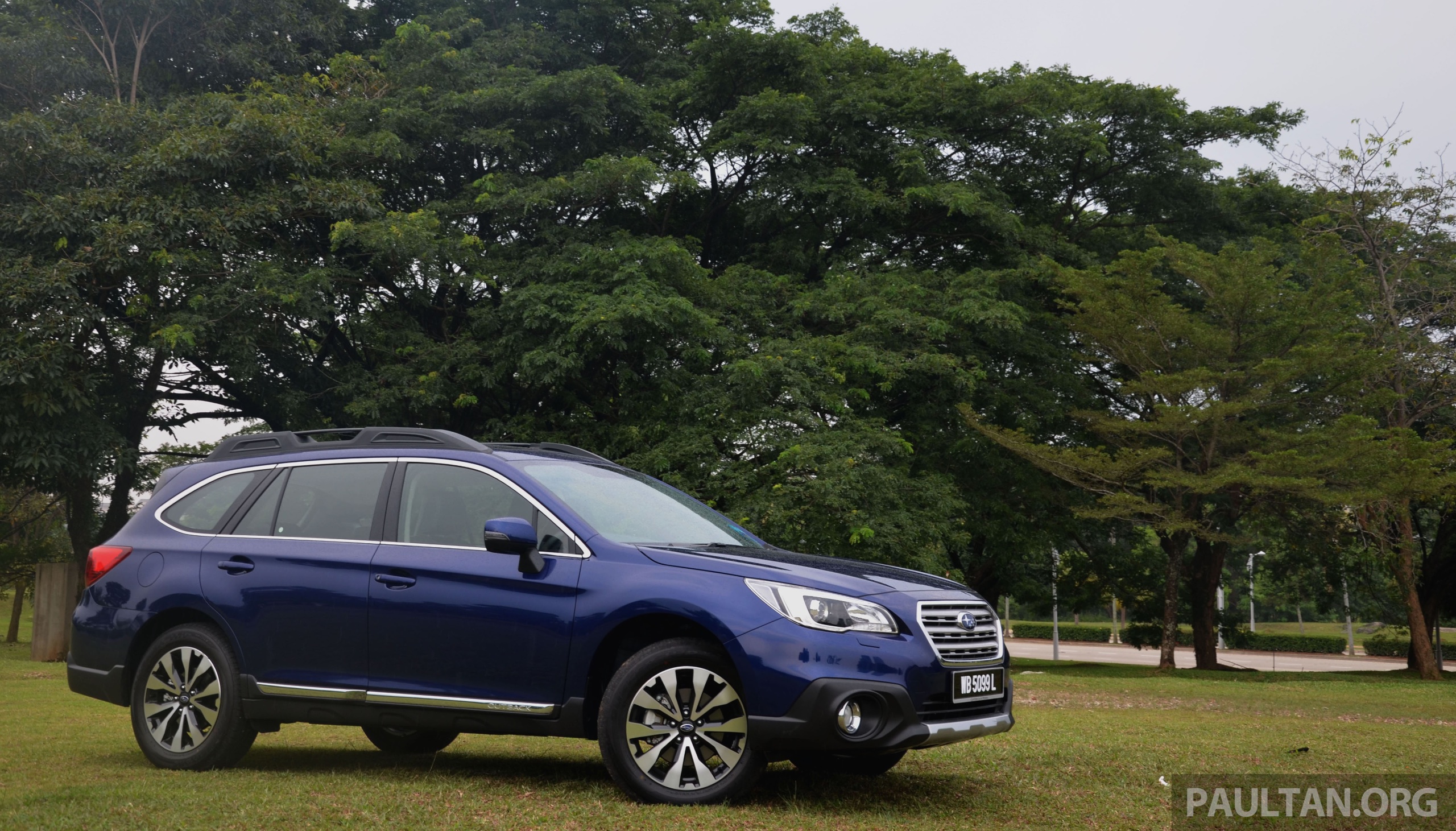 DRIVEN Subaru Outback 2.5iS a Legacy on stilts? 2015