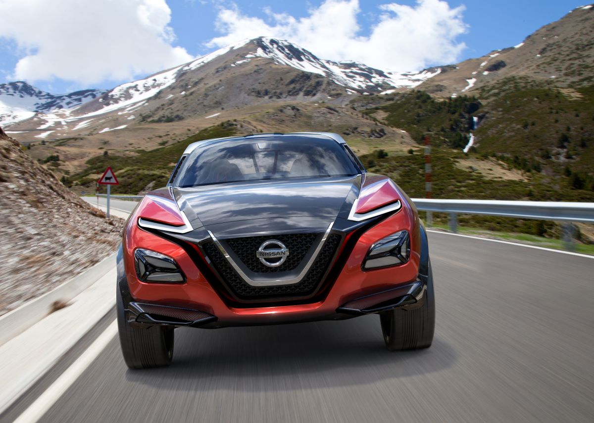nissan to develop plug in hybrid model for europe