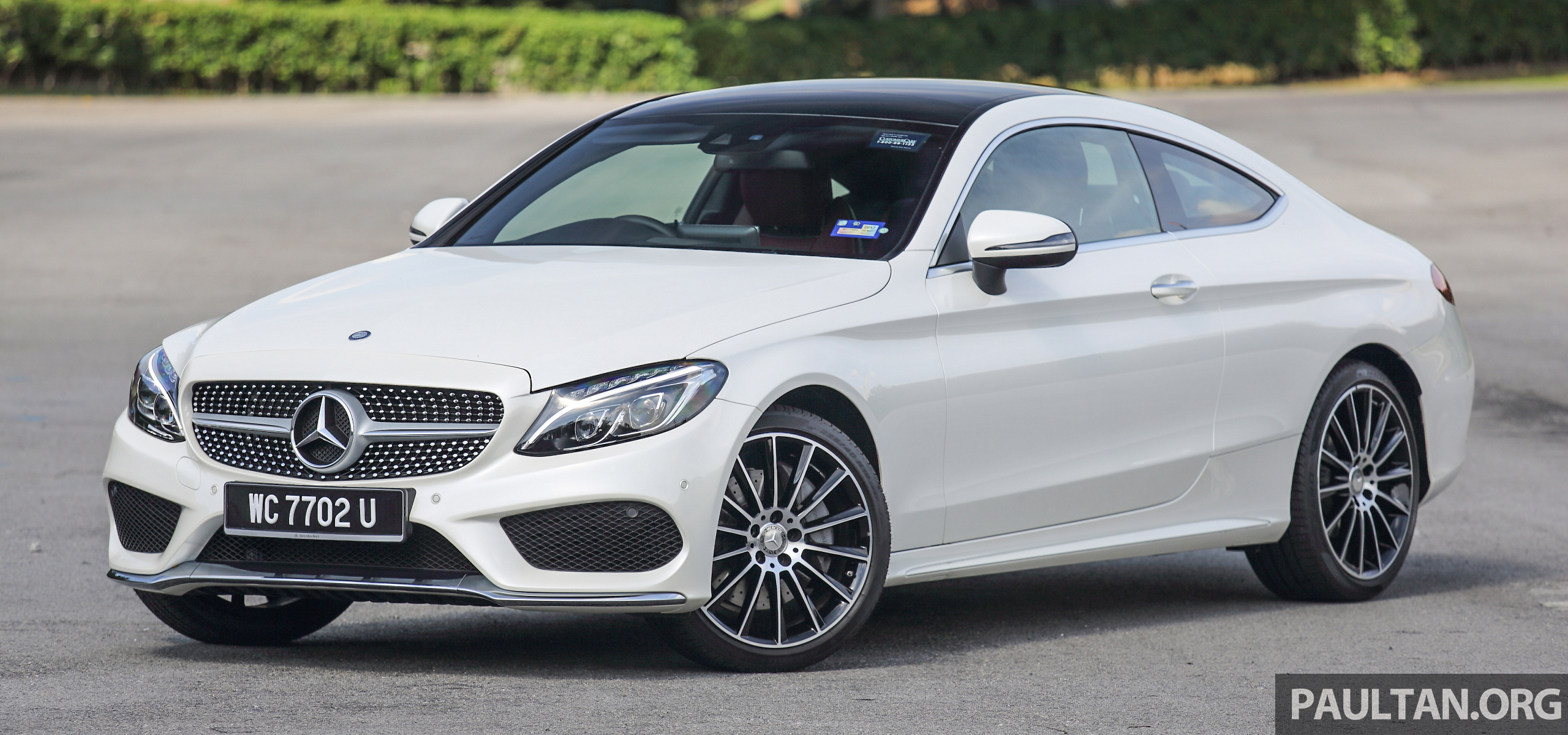 DRIVEN: Mercedes-Benz C300 Coupe, looks come first Mercedes_C300_Coupe ...