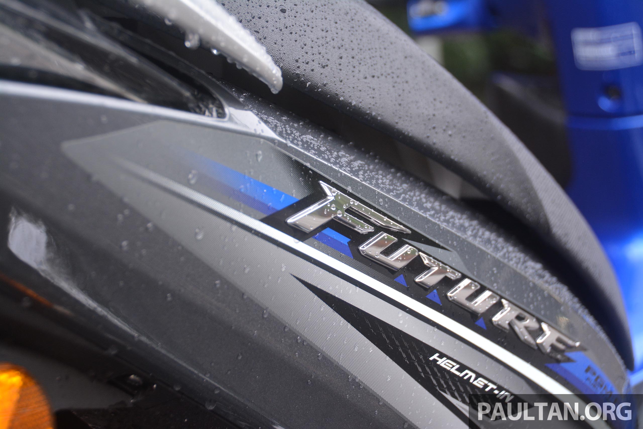 REVIEW: 2016 Honda Future FI - the future is now? Honda Future F1 06 ...