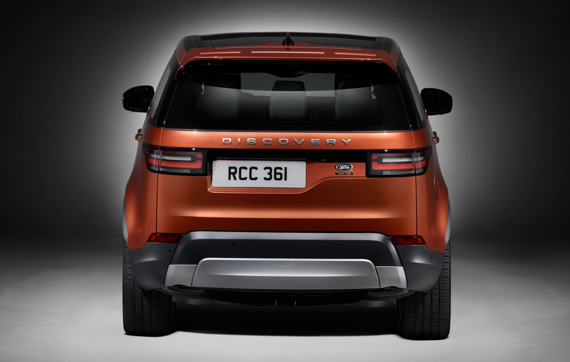 New Land Rover Discovery: full 7-seater, 480 kg lighter 2017-land-rover