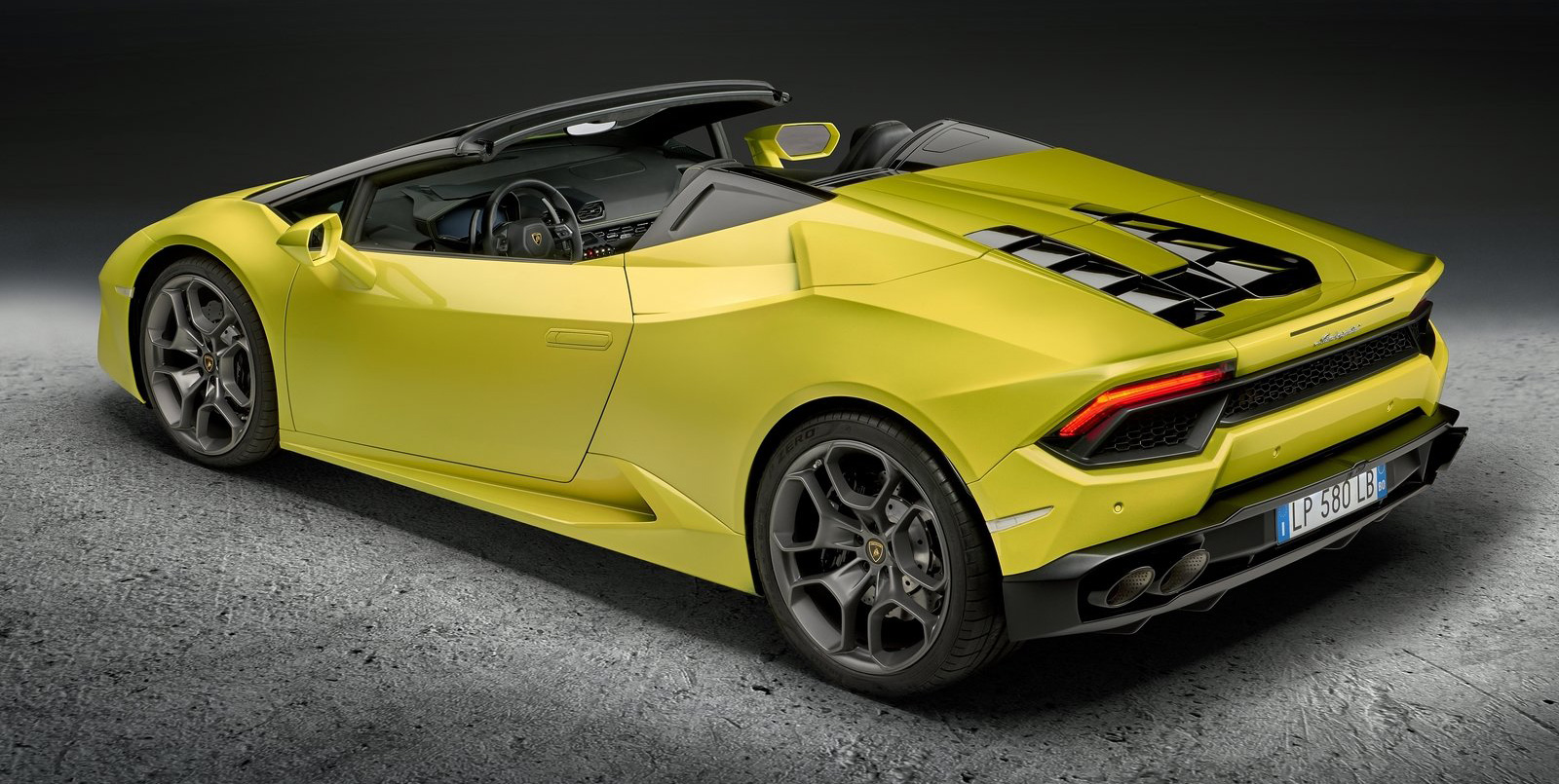 2017 Lamborghini Huracan rear-wheel drive Spyder
