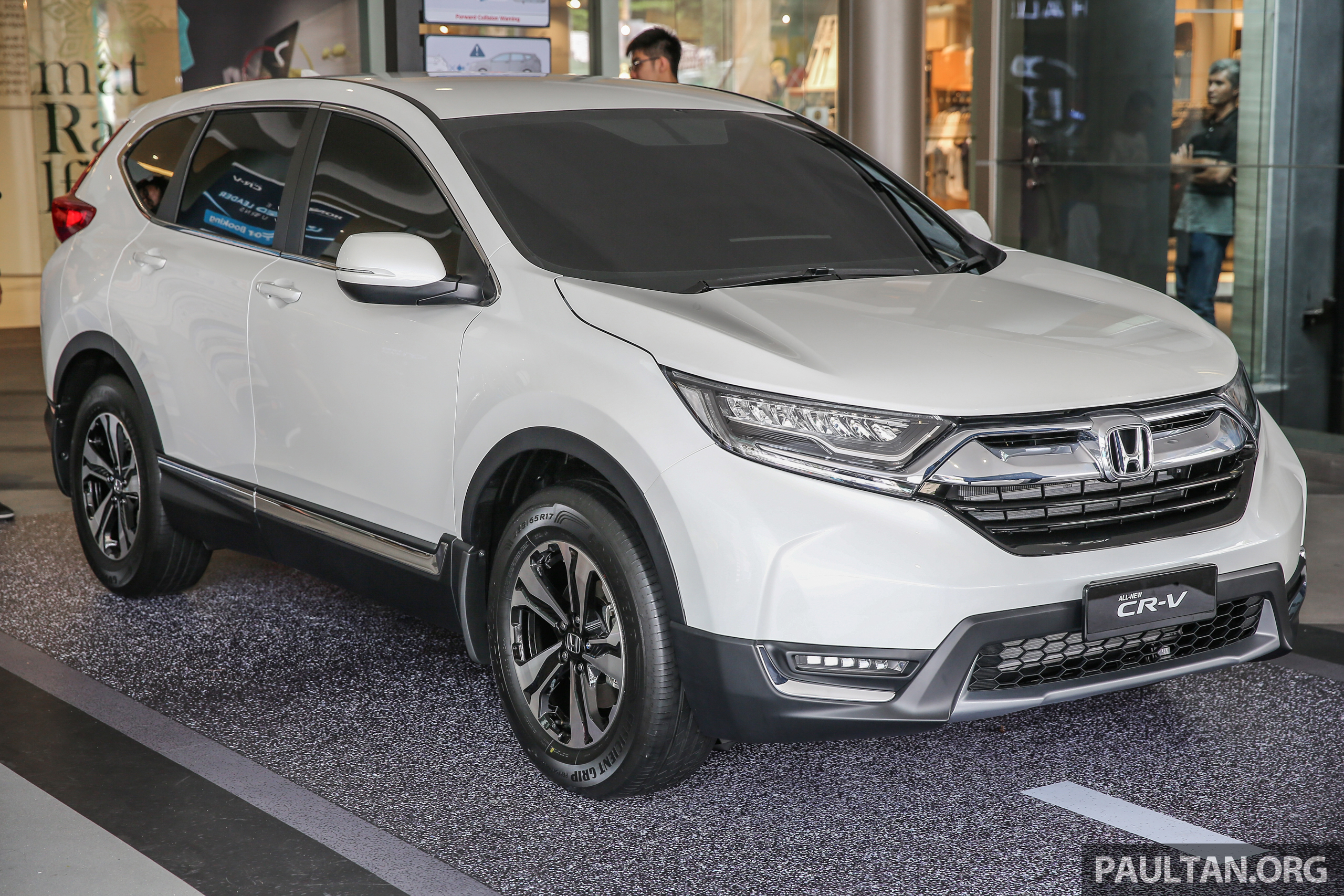 2017 Honda CR-V makes first Malaysian appearance - 2.0L NA to join 1.5L ...