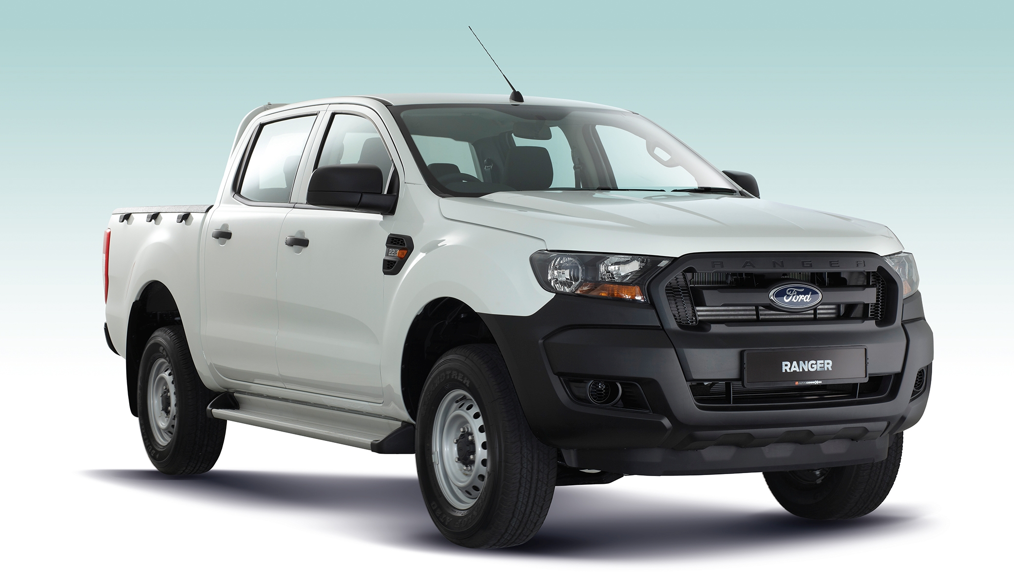 Ford Ranger XL Standard debuts in Malaysia - RM84k
