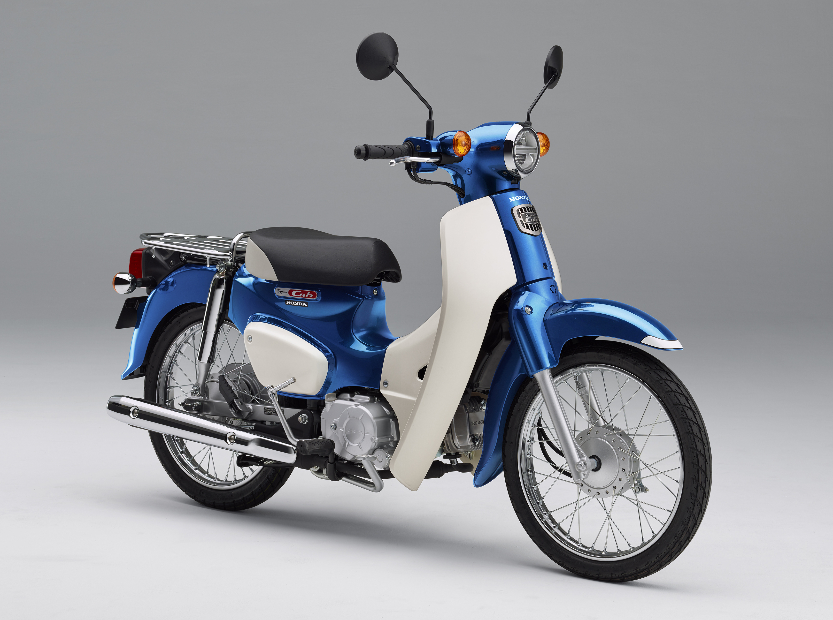 2018 Honda Super Cub 50 and 110 production moves to Japan, with LED ...