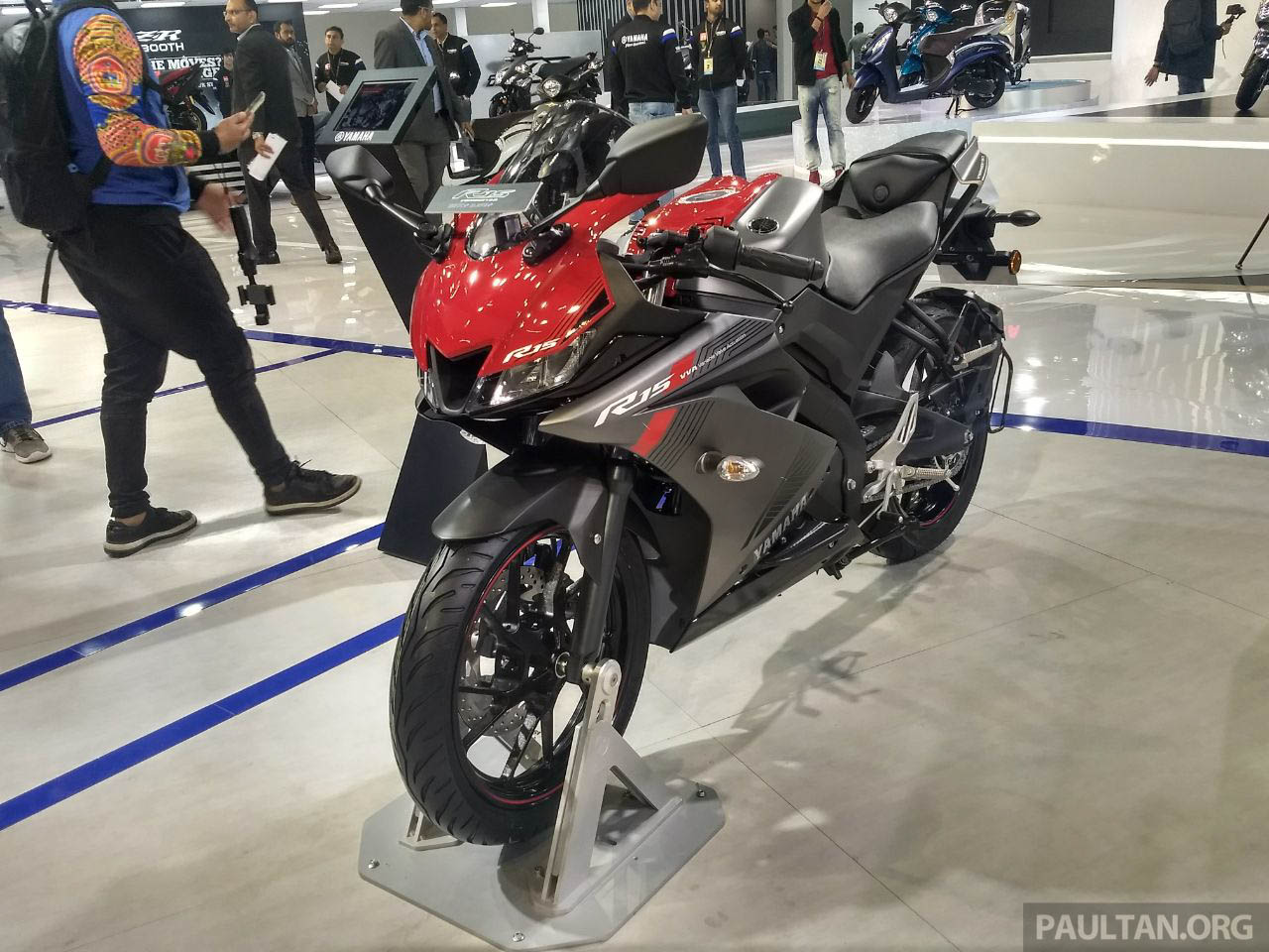 2018 Yamaha YZF-R15 launched in India - RM7,620 2018 Yamaha YZF-R15 ...