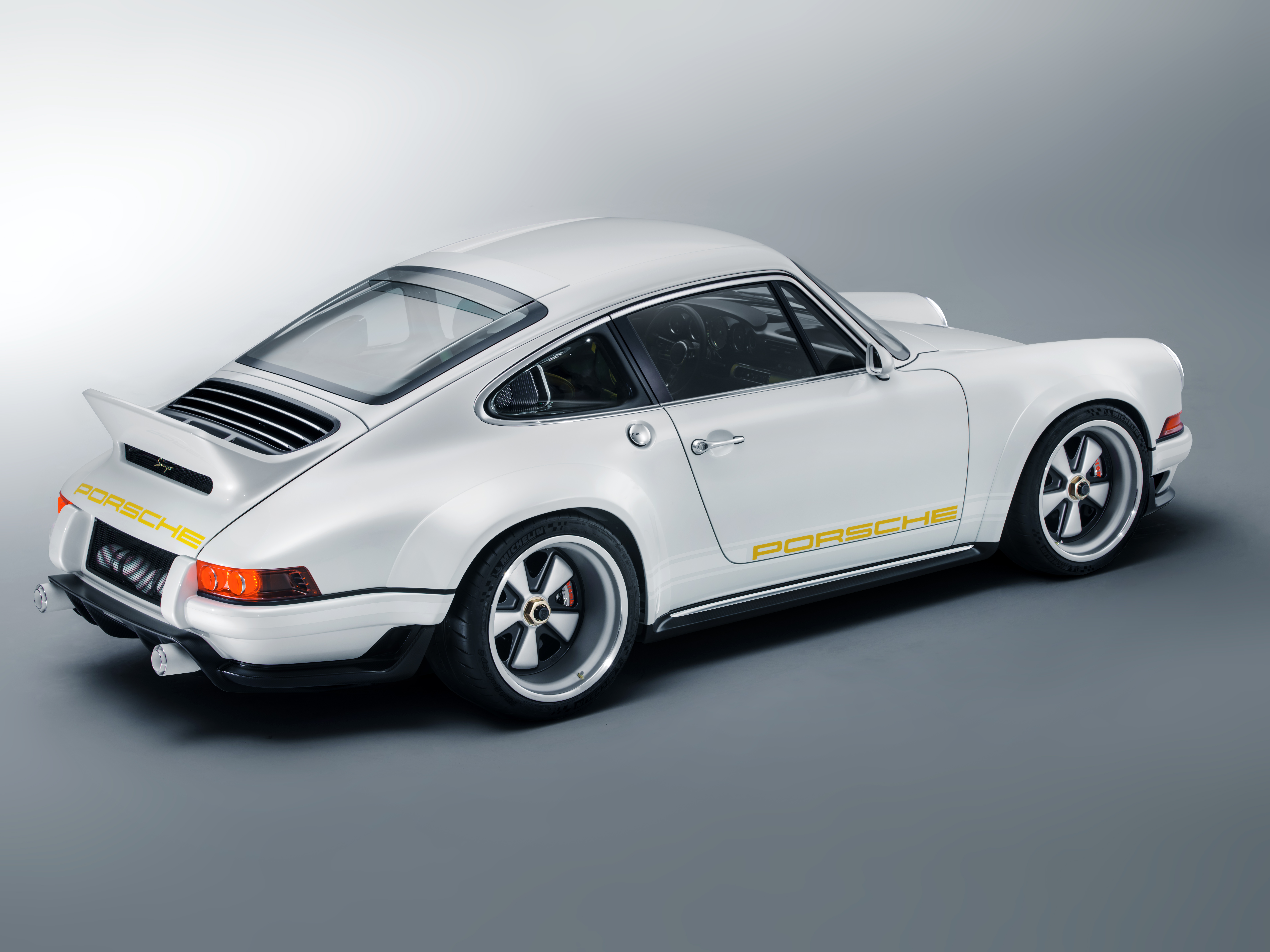 Porsche 911 Singer Vehicle Design DLS 4.0L, 500 hp Paul Tan Image