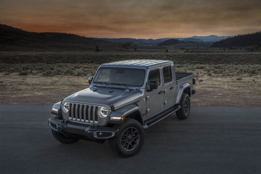 2020 Jeep Gladiator debuts in LA – best of both worlds 2020 Jeep