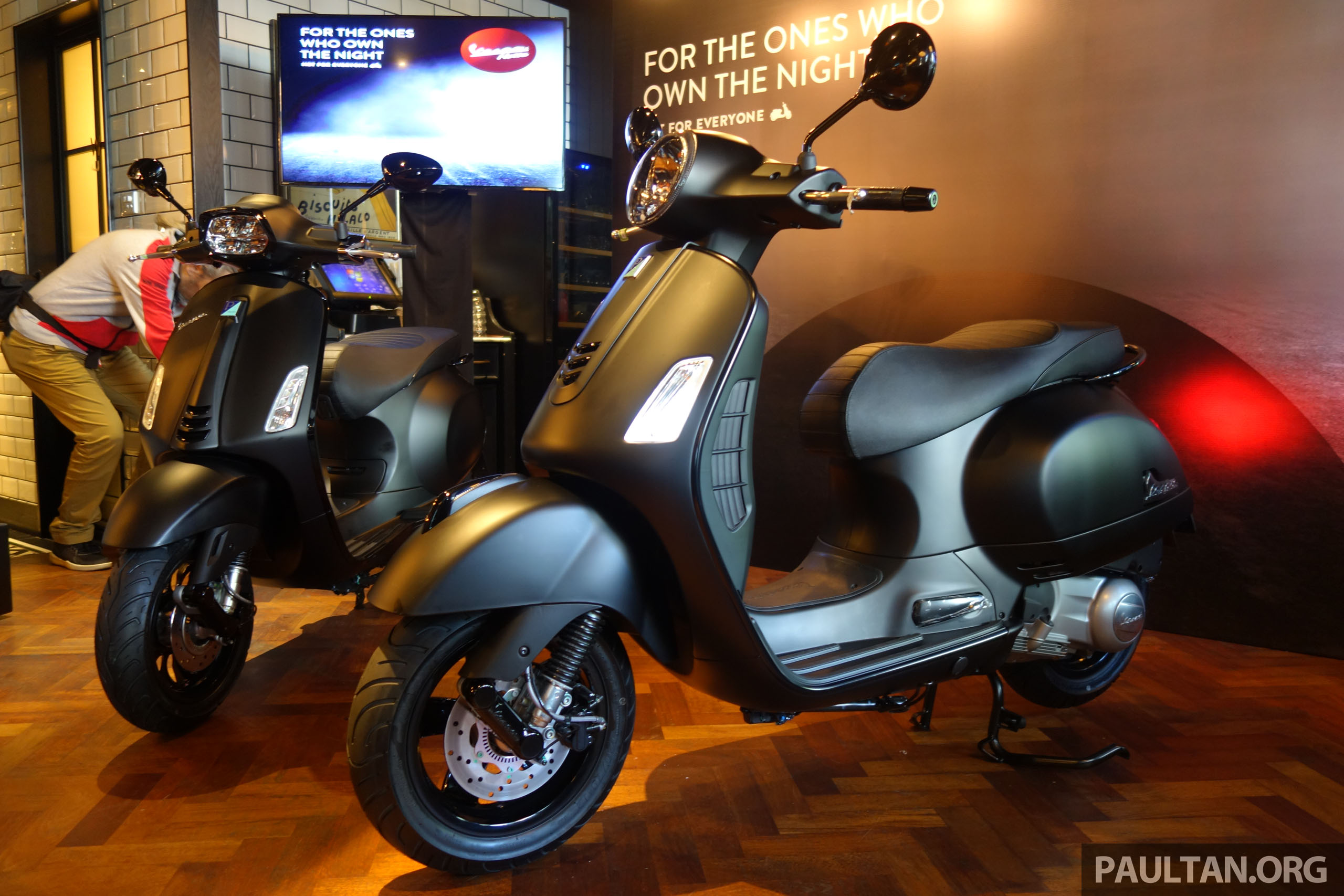 2019 Vespa Notte Edition for GTS Super 300 ABS and Sprint 150 i-GET ABS ...