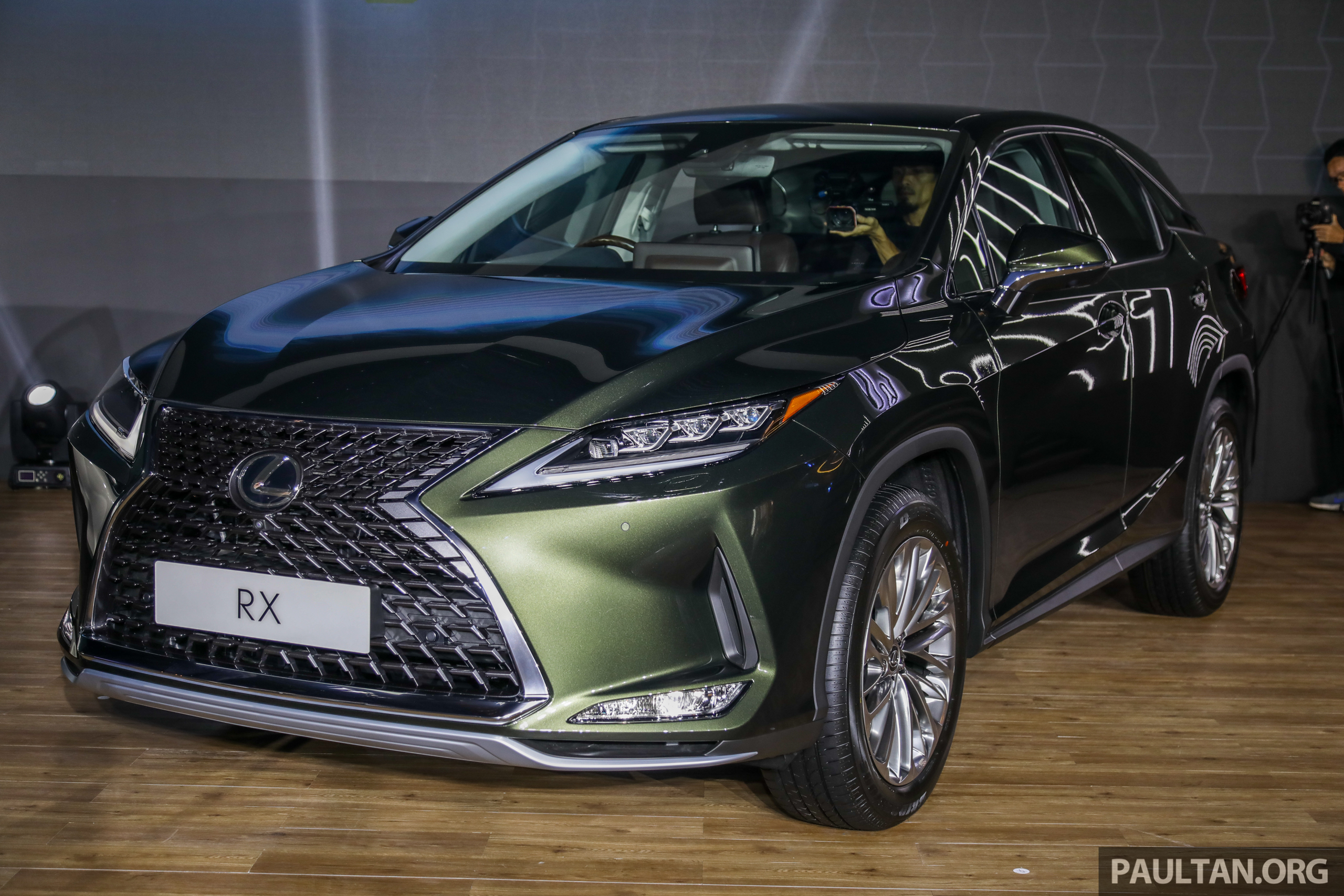 2019 Lexus RX facelift launched in Malaysia three 2.0L