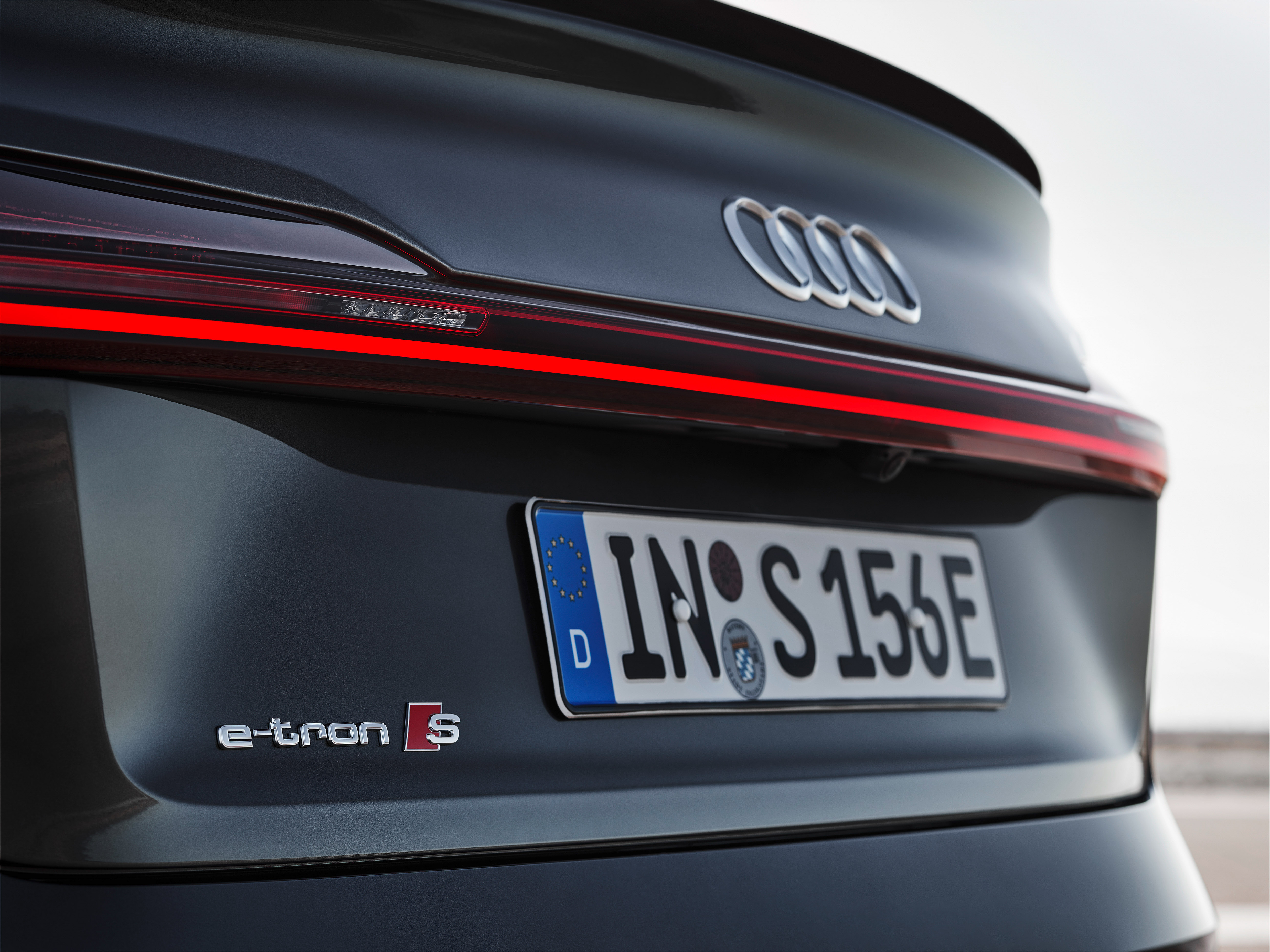 https://s1.paultan.org/image/2020/09/Audi-e-tron-S-Sportback-55.jpg