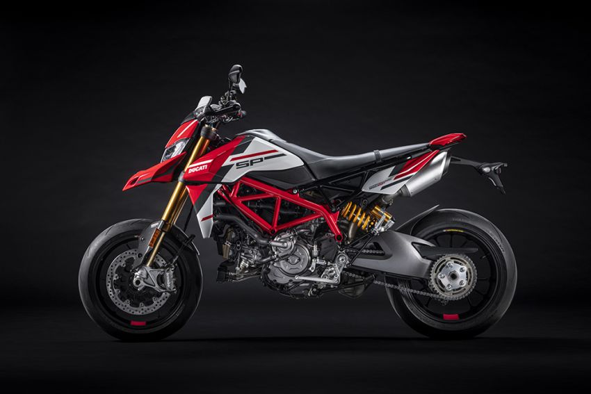 Ducati Hypermotard 950 2022 bat ngo ra mat lay cam hung tu MotoGP - 11