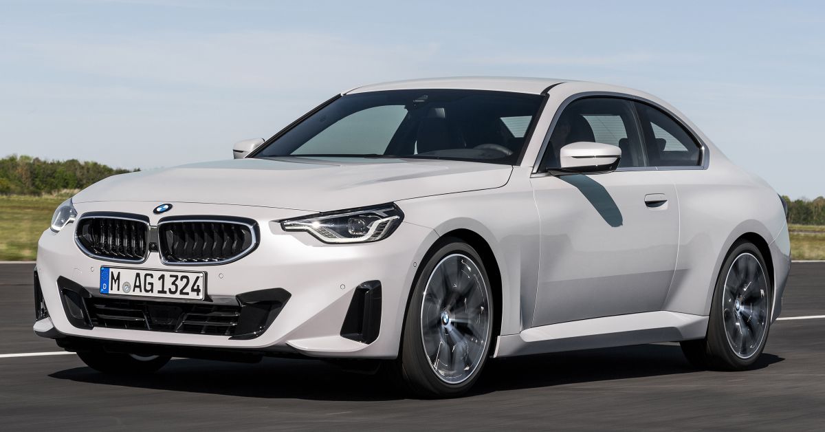 G42 BMW 2 Series Coupé debuts - 2.0 litre petrol and diesel engines; 3