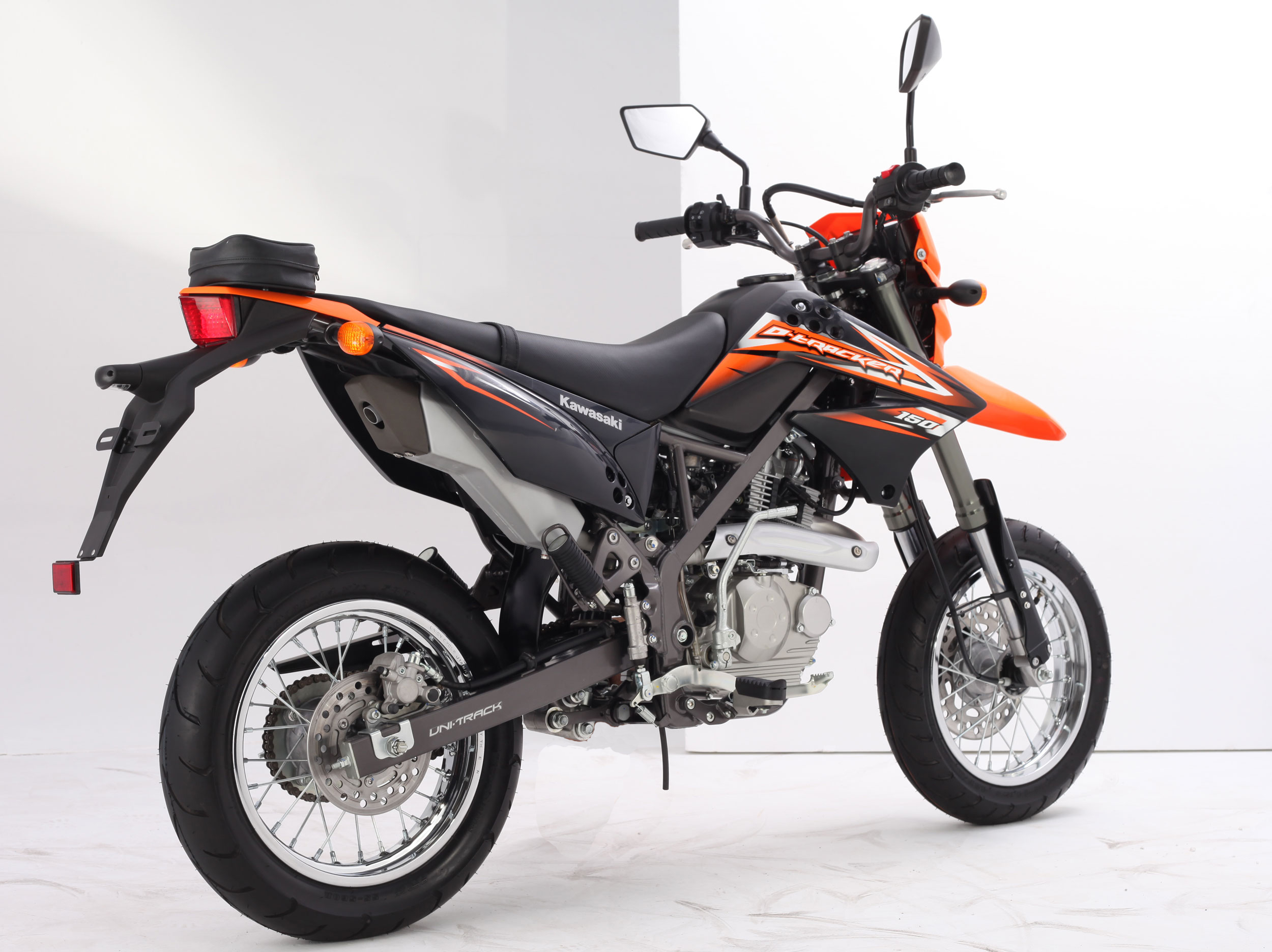Kawasaki D-Tracker 150 launched, priced at RM9,689 iIMG_9076 - Paul Tan ...